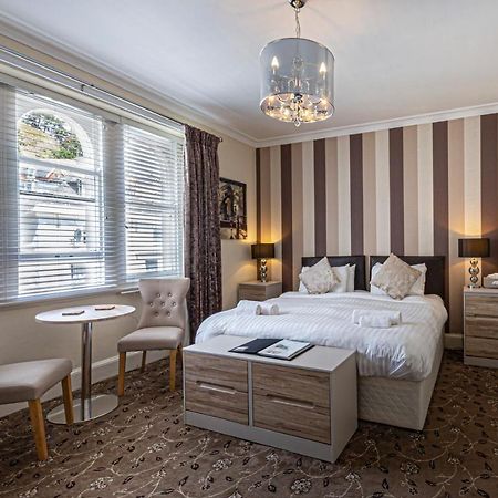 Bed and Breakfast Snooze Llandudno Esterno foto