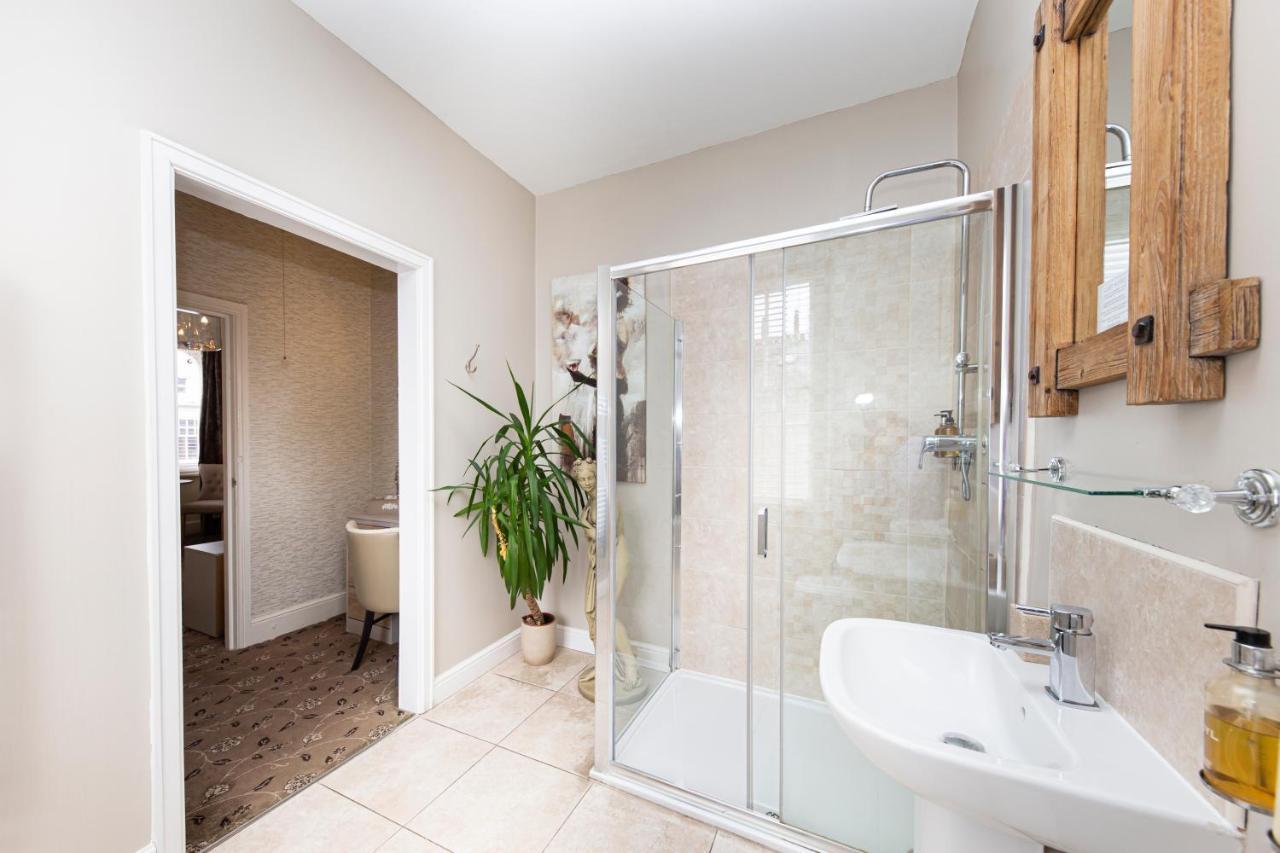 Bed and Breakfast Snooze Llandudno Esterno foto