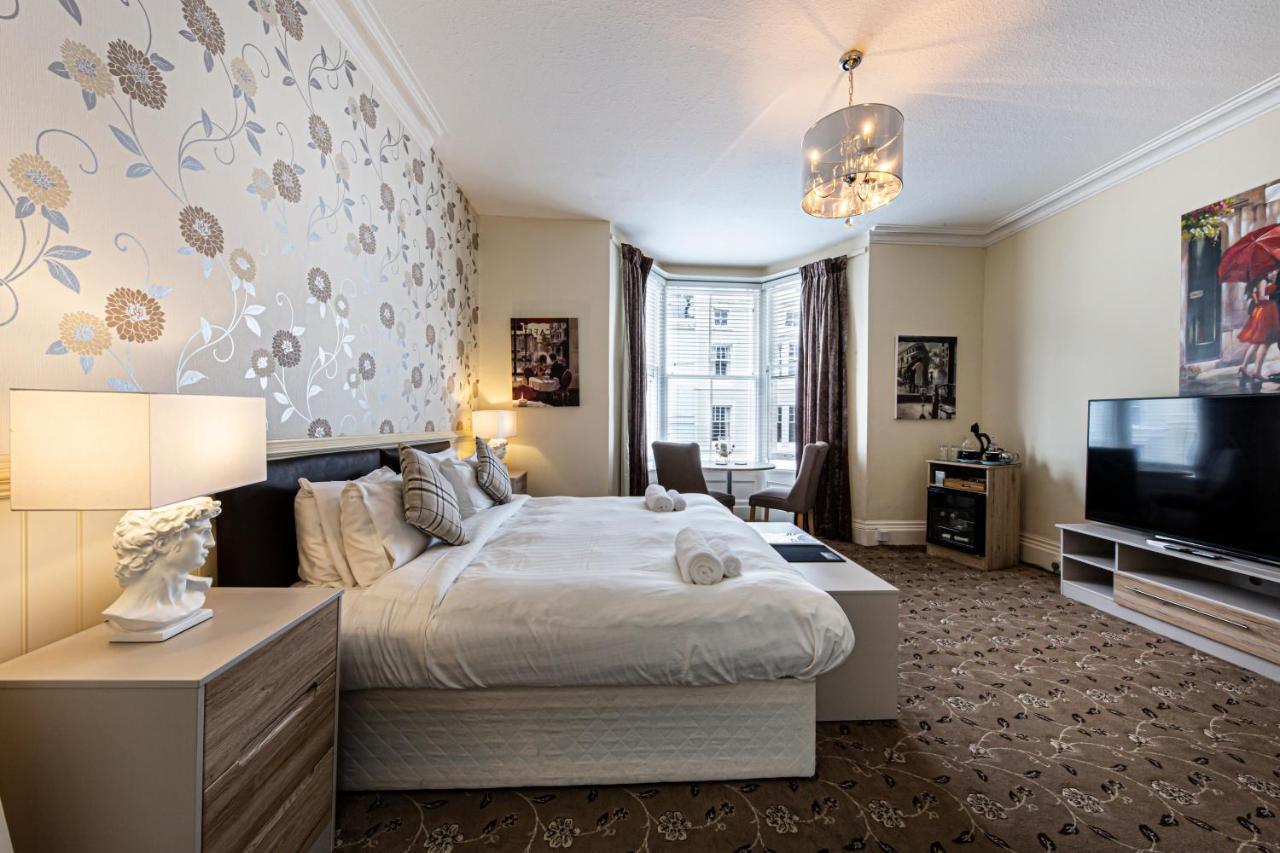 Bed and Breakfast Snooze Llandudno Esterno foto