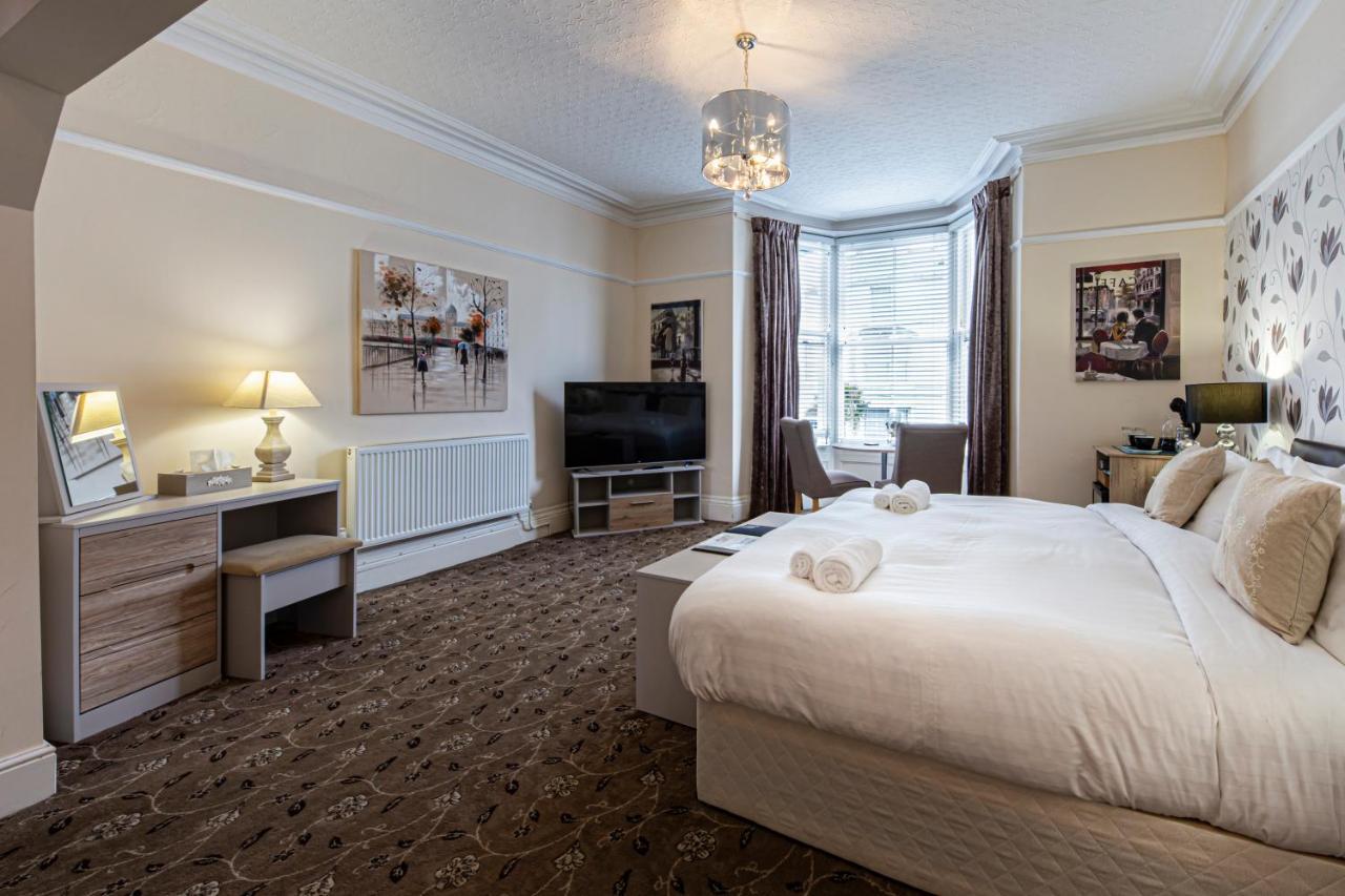 Bed and Breakfast Snooze Llandudno Esterno foto