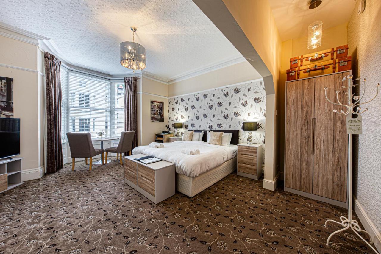 Bed and Breakfast Snooze Llandudno Esterno foto